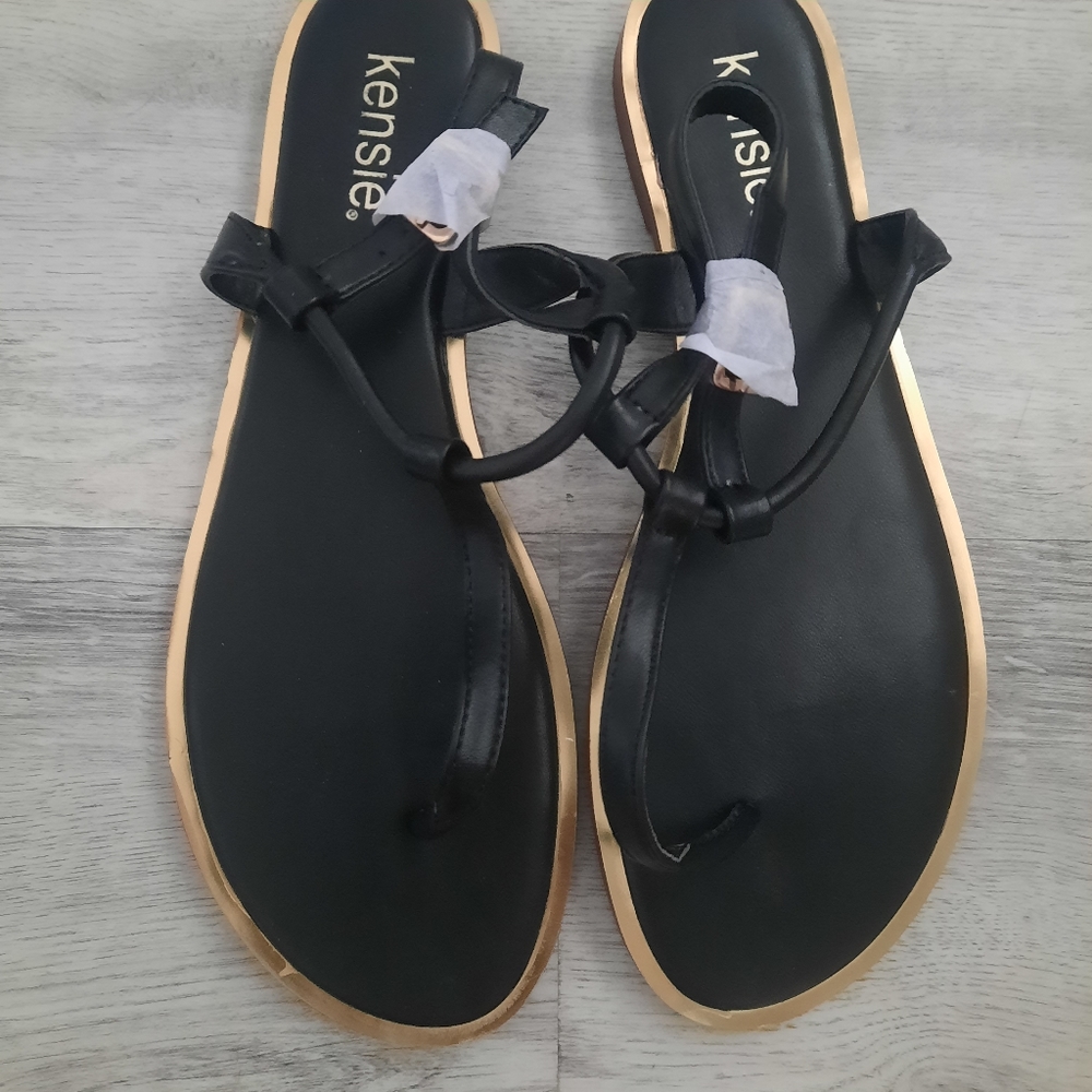 Kensie Sandals